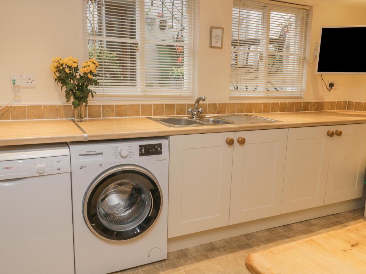 Appartamento Robins Nest Whitby Esterno foto