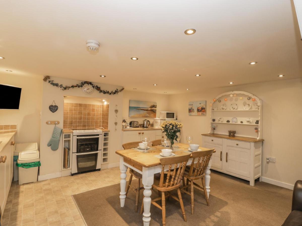 Appartamento Robins Nest Whitby Esterno foto