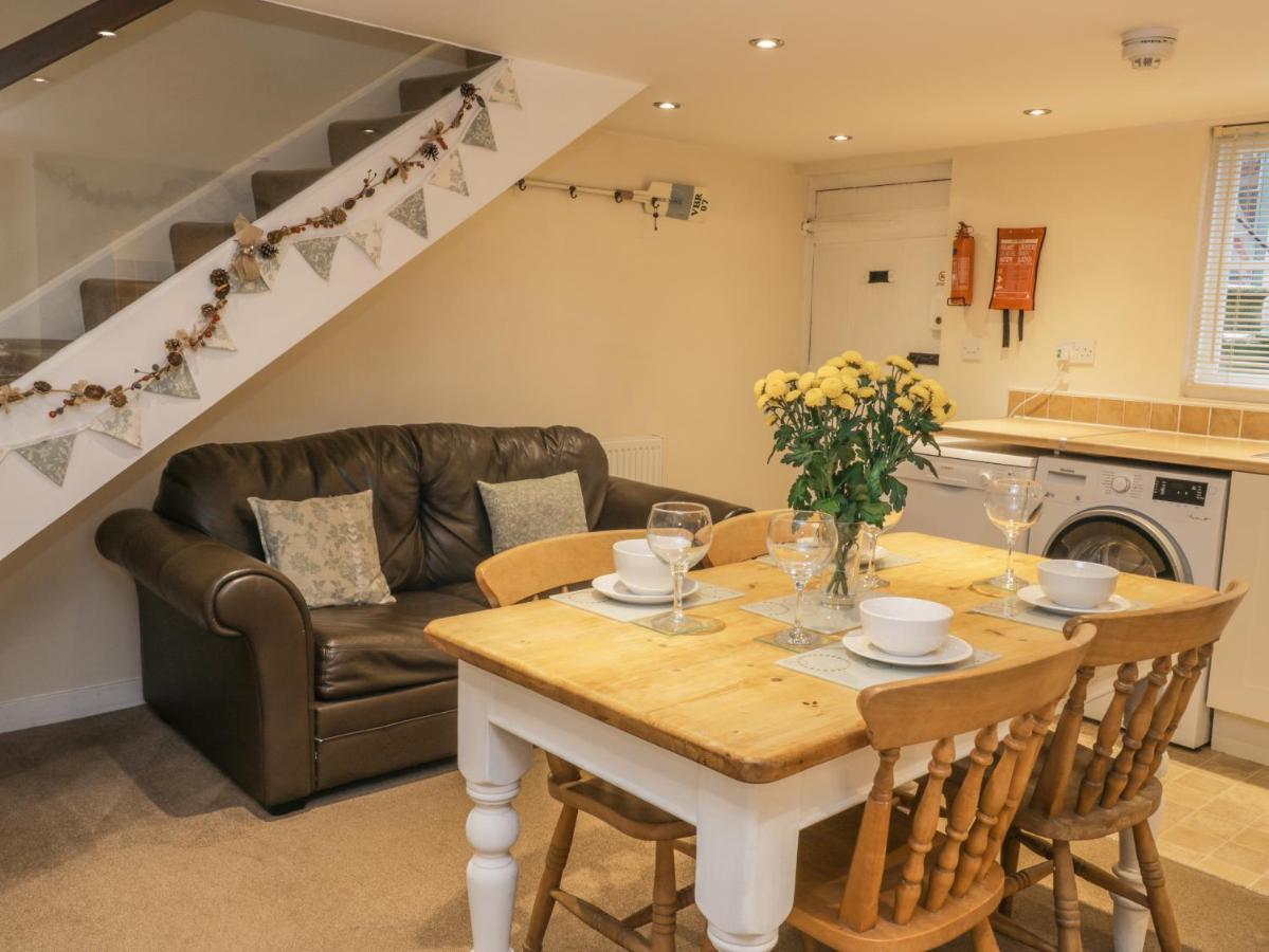 Appartamento Robins Nest Whitby Esterno foto